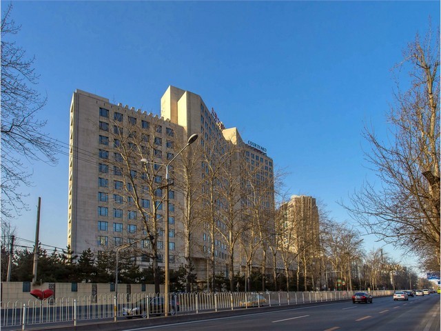 合肥穿孔吸音板销售